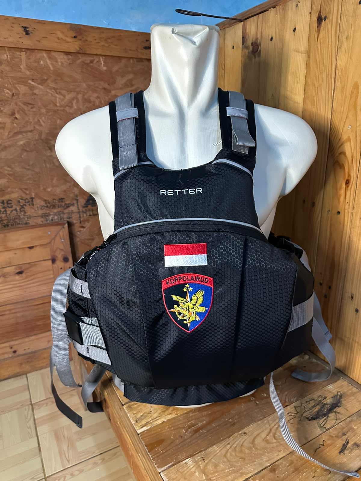 Retter life jacket stream l